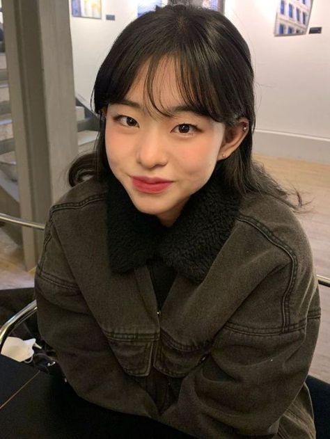 Ulzzang Bangs, Asian Girl Face Claim, Korean Face Claims, Japanese Face Claim, Asian Makeup Monolid, Face Claim Dr, Bts Mafia, Monolid Makeup, Korean Face