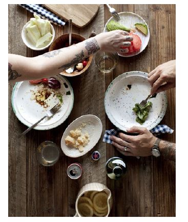 table Food Photography Props, Beautiful Food Photography, Portfolio Book, Food Photography Inspiration, People Food, Cooking Guide, Food Style, Food Photography Styling, Slow Food