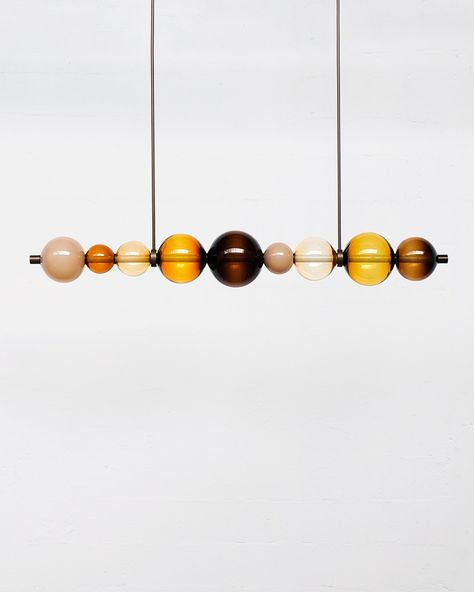 Blown glass Graphic Minimalism, Organic Furniture, 16 Weeks, Light Sculpture, Floor Lamp Lighting, Floor Lights, American Artists, Glass Pendant, Artist At Work