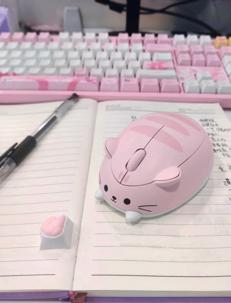 Study Pink Aesthetic, Serba Pink, Cute Tech, Colorful Room Decor, Computer Set, Pink Kawaii, Gaming Room Setup, Cute Bedroom Decor, Perfume Design