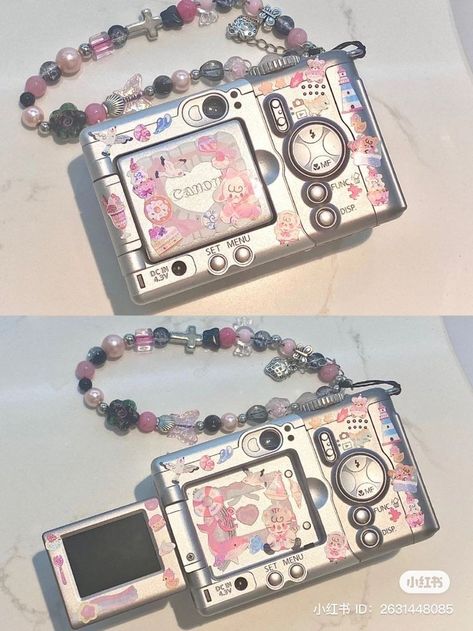 Digi Camera, Ulzzang Cute, Flip Camera, Camera Decor, Cute Camera, Retro Gadgets, Ipad Bag, Camera Digital, Pink Aura