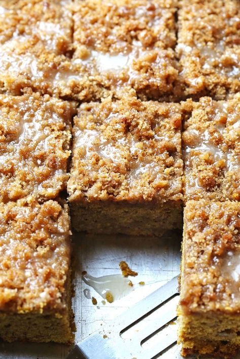 Cinnamon Streusel Pumpkin Coffee Cake with Maple Glaze! This recipe is super easy to make and it will feed a crowd! Perfect for a fall gathering! #cake #dessert #bars #recipe | pinchofyum.com Pumpkin Coffee Cake, Pumpkin Coffee Cakes, Cinnamon Streusel, Pumpkin Coffee, Maple Glaze, Pumpkin Cake, Pumpkin Dessert, Food Cakes, Sweets Treats