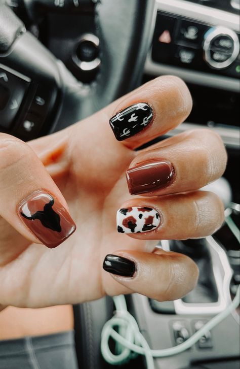 #westernnails Western Style Nails, Western Nail Art, Country Acrylic Nails, Rodeo Nails, Cowboy Nails, Concert Nails, Western Nails, Boho Nails, Country Nails