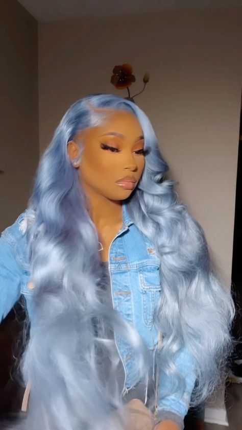 Silver Hair Hairstyles, Icy Blue Wig Install, Winter Lace Front Wigs, Lace Wig Color Ideas, Ice Blue Wig, Birthday Hairstyles Wigs, Custom Wigs For Black Women, Color Sew In, Colored Wig Hairstyles