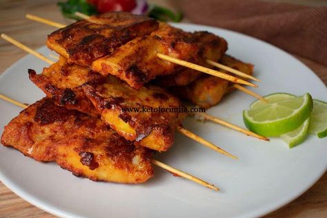 Tandoori Fish Tikka, Fish Tikka, Tandoori Fish, Tandoori Recipes, Fish Marinade, Tandoor Oven, Tikka Recipe, Garlic Chutney, Tandoori Masala