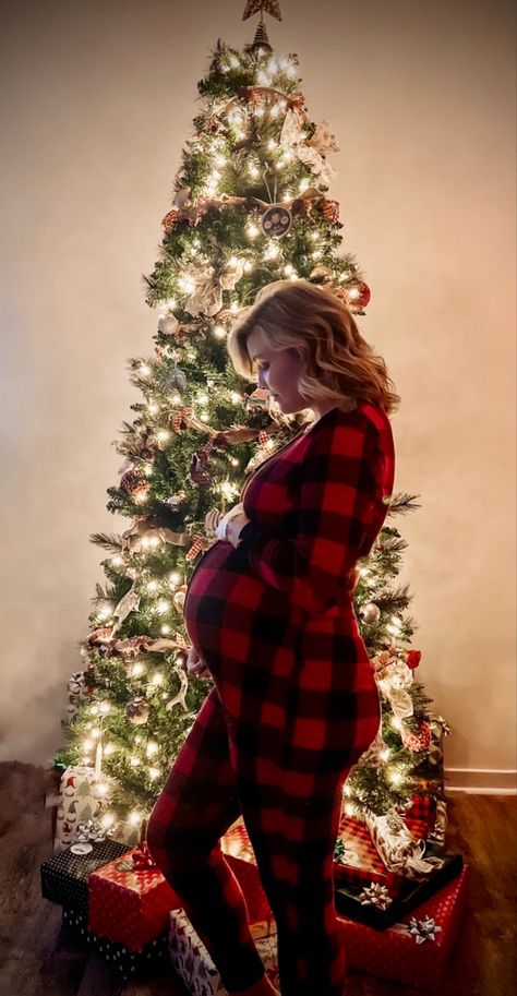 Maternity photo props