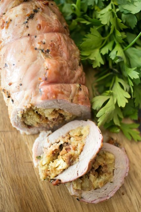 During the busy holiday season, this Easy Stuffed Pork Tenderloin is a delicious, quick and easy dinner you can make in just 30 minutes! It will be a new family favorite! Keeping On Point, Stuffed Pork, Instant Pot Pork, Eating Light, Tenderloin Recipes, Family Meal Planning, Weekly Meal Plan, Dinner Party Recipes, Pork Tenderloin Recipes