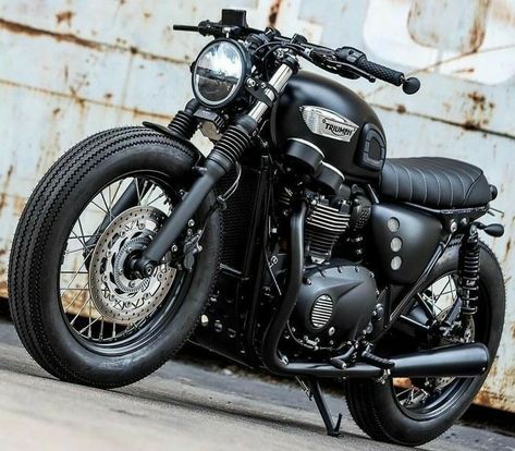 Triumph Moto, Triumph T100, Triumph Street Twin, Retro Bikes, Triumph Cafe Racer, Triumph Bikes, Мотоциклы Cafe Racers, Motos Honda, Indian Motorcycles