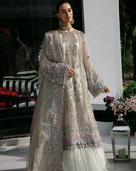 Crushed Sharara, Sharara Style, Traditional Attires, Pakistani Style, Organza Sleeves, Pakistani Wedding Dress, Chiffon Collection, Heavy Embroidery, Pakistani Wedding Dresses