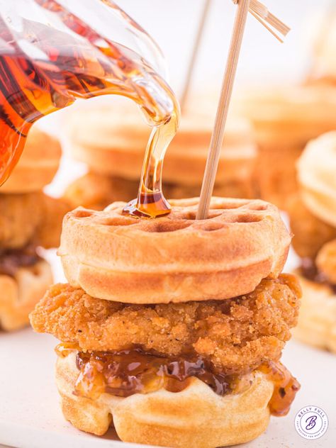 Chicken And Waffle Sliders Brunch, Easy Chicken And Waffles Appetizer, Chicken Waffle Appetizer, Chicken And Waffles Skewers, Mini Chicken And Waffles Appetizers, Chicken Sandwich Sliders, Chicken And Waffles Appetizer, Chicken And Waffle Bites, Chicken Waffle Sliders