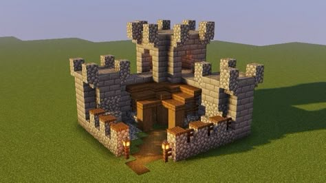 Small Castle Minecraft, Small Minecraft Castle, Minecraft Small Castle, Minecraft Medieval Village, Minecraft Small House, Minecraft Starter House, Small Castle, Minecraft Village, Minecraft Images