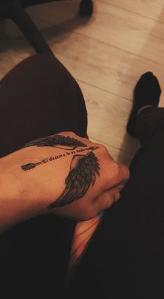 Natur Tattoo Arm, Wing Tattoo Men, Small Back Tattoos, Forearm Band Tattoos, Hand And Finger Tattoos, Band Tattoo Designs, Heart On Your Sleeve, Cool Forearm Tattoos, Cool Chest Tattoos