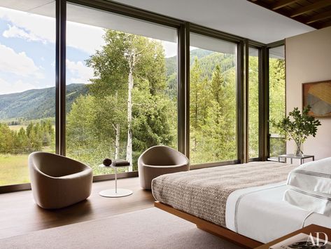 Contemporary Bedrooms, Aspen House, Bedroom Views, Contemporary Farmhouse, Bedroom Windows, Modern Bedroom Design, Contemporary Bedroom, Architectural Digest, Large Windows