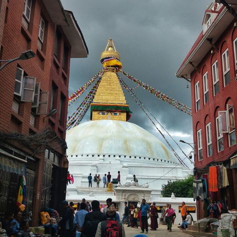 #bouddhanath #stupa #kathmandu #bouddha#nepal #pilgrim #religious #place#fun #traveldiaries #travelnepal #mibilephotography #mobography #phonography #imfreee #instapic #picoftheday Nepal Kathmandu Photography, Bouddha Stupa Nepal, Nepali Art, Nepal Culture, Guru Rinpoche, Nepal Kathmandu, Kathmandu Valley, Nepal Travel, God Shiva