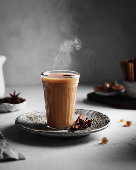 Masala Tea Masala Chai Photography, Indian Tea Photography, Masala Tea Photography, Aesthetic Tea Pictures, Chai Photography, Tea Store Design, Autumn Flatlay, Watercolour Journal, Photography Tea