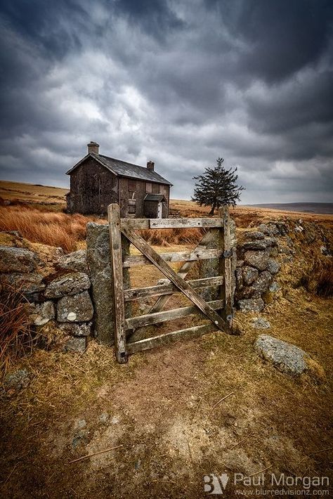 Bleak House, Oxford England, Devon And Cornwall, Devon England, Cornwall England, Yorkshire Dales, Landscape Features, Yorkshire England, Old Barns