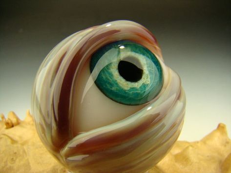 Glass Art Eyeball Marble Lampwork Human Eye Freaky Paperweight VGW KT Aqua - Teal (made to order) Ceramic Eyeball, Eyeball Sculpture, Eye Ball Art, Eyes Sculpture, Human Eyeball, Tiffany Glass Art, Glass Art Products, Sea Glass Art Projects, Eyeball Art