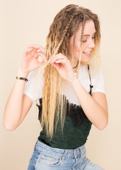 Braid Crimped Hair, Get Wavy Hair, Wavy Hair With Braid, Overnight Braids, Everyday Curls, Undone Hair, Wavy Hair Overnight, Curly Hair Overnight, Half Braid