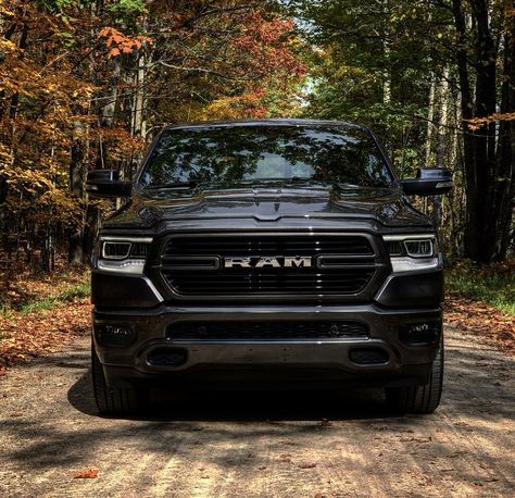 Doge Ram, Ram Sport, Jeep Wallpaper, Ram Wallpaper, Dodge Ram Diesel, Datsun Pickup, Dodge Hemi, Luxury Helicopter, 4x4 Off Road