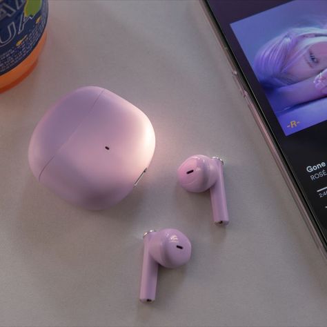 aesthetic, sunset, soft purple, blackpink, rosie, wireless, audio, music, songs, trending Aesthetic Wireless Headphones, Purple Headphones Aesthetic, Wireless Earbuds Aesthetic, Wireless Earphones Aesthetic, Bluetooth Aesthetic, Earbuds Aesthetic, Songs Trending, Homescreen Customization, Jbl Bluetooth