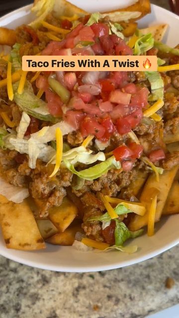 Taco Fries With Tortillas, Nacho Fries Ground Beef, Taco Bell Fries Supreme, Tacobell Nacho Fries, Homemade Taco Bell Nacho Fries, Taco Fries, Tortilla Nachos, Tgi Fridays Tostado Nachos Recipe, Superbowl Recipes