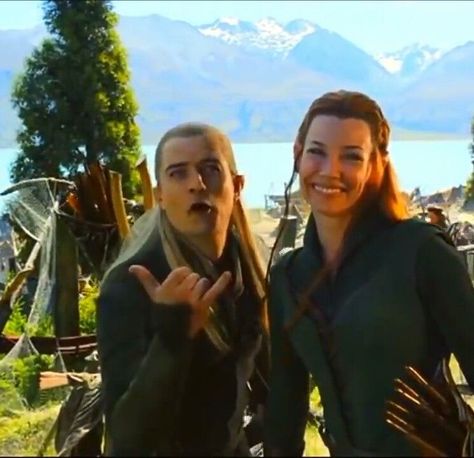 Lotr Legolas, Hobbit Funny, Kili And Tauriel, Lotr Cast, Lotr Elves, Legolas And Thranduil, Lotr Funny, Middle Earth Art, The Hobbit Movies