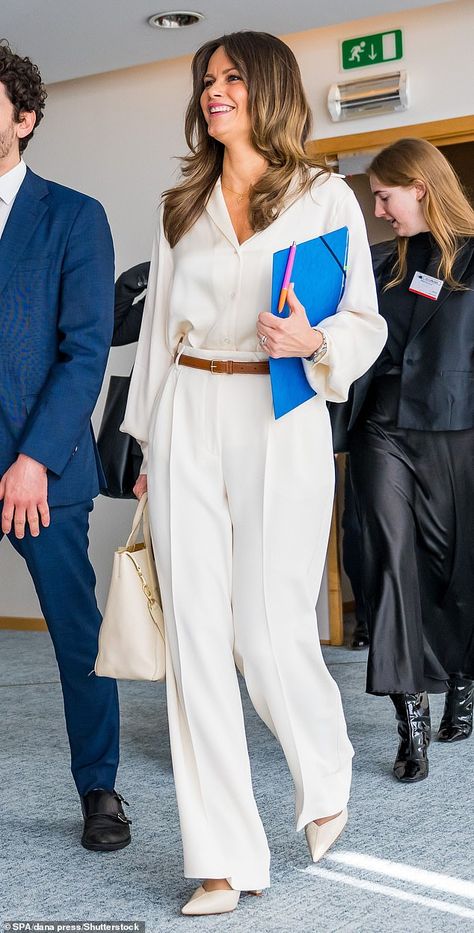 A bit of all white! Princess Sofia of Sweden looks radiant as she joins her husband Prince Carl Philip at the European Parliament | Daily Mail Online Princess Sofia Of Sweden Style, Infanta Sofia Outfits, Sofia Of Sweden, Sweden Style, Princess Sofia Of Sweden, Stylish Leather Bags, Sweden Fashion, European Parliament, Prince Carl Philip