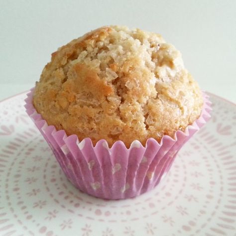 Feijoa Muffins, Fejoa Recipes, Baking Muffins, Healthy Muffins, Morning Tea, Banana Muffins, Baking Ideas, The Fruit, Muffin Recipes