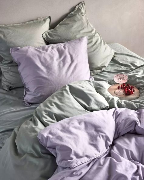 The quality of this fabric will amaze you: the Minte is by far the softest bedding you can find 💜 Social Story, Dutch Design, Thread, Canning, Bed, Fabric, On Instagram, Instagram, Design