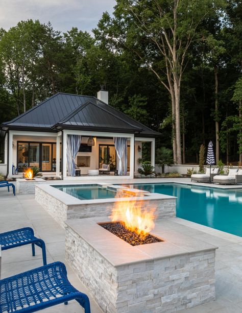 White Pool House Exterior, New Build Pool Ideas, Detached Garage Pool House Ideas, Back Porch Ideas With Pool, Big Backyard Patio Designs With Pool, Detached Entertaining Area, Modern Farmhouse Backyard With Pool, Pool And Guest House Ideas, Backyard Pool And Pool House Ideas