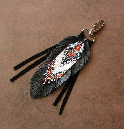 Feather Purse, Seed Bead Pendant, Horse Keychain, Native American Beadwork Patterns, Feather Fringe, Seed Bead Jewelry Patterns, Native Beading Patterns, Western Purses, Beadwork Designs