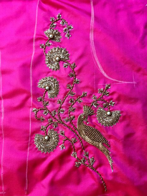 Handwork Motifs, Nakshi Embroidery, Persian Embroidery, Pitta Work, Gold Work Embroidery, Zardozi Embroidery, Embroidery On Kurtis, Flower Drawing Design, Cutwork Embroidery