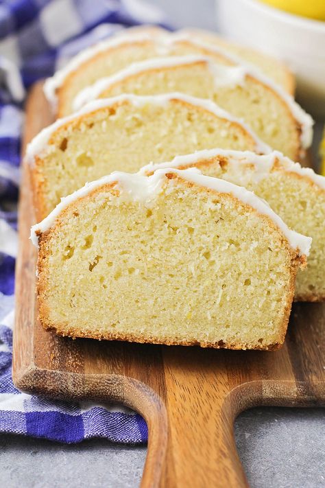 Starbucks Lemon Loaf - The Baker Upstairs Lemon Loaf Starbucks, Starbucks Lemon Cake, Starbucks Lemon Loaf Recipe, Swig Sugar Cookies, Starbucks Lemon Loaf, Lemon Loaf Recipe, Starbucks Lemon, Yoghurt Cake, Lemon Loaf