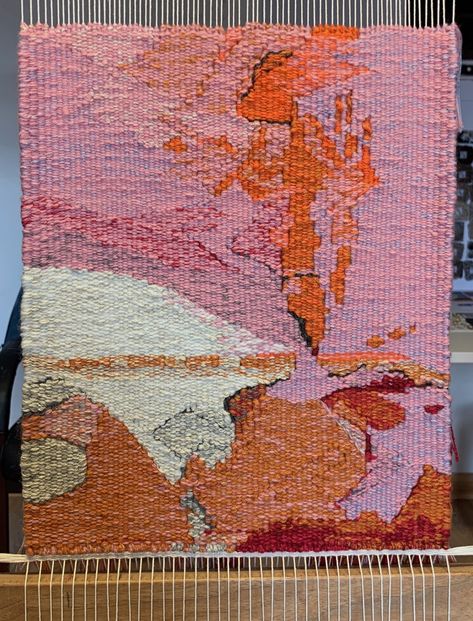 Tapestry Weaving Art, Weaving Painting, Abstract Weaving, Woven Tapestry Art, Weaving Loom Diy, Weaving Inspiration, Fiber Wall Art, Weaving Ideas, Kuba Cloth