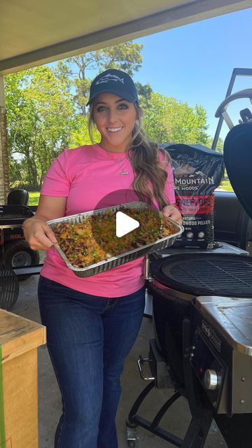 Kettle Grill Recipes, Electric Grill Recipes, Smoked Burgers Pellet Smoker, Burgers On A Pellet Grill, Pulled Pork Potato, Smoker Cooking Recipes, Grill Pan Recipes, Smoked Ribs In Pellet Smoker Pit Boss, Smoked Spare Ribs Pellet Grill