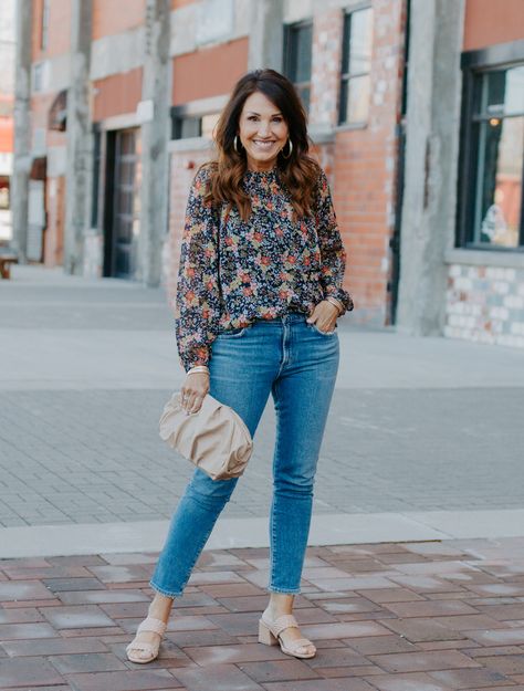 Day 4 Spring Fashion: How to Style a Floral Blouse - Cyndi Spivey Blue Floral Blouse Outfit, Long Sleeve Blouse Outfit, Cindy Spivey, Spring Blouse Outfit, Floral Blouse Outfit, Jeans And Blouse, Floral Shirt Outfit, Baby Blessing Dress, Blessing Dress