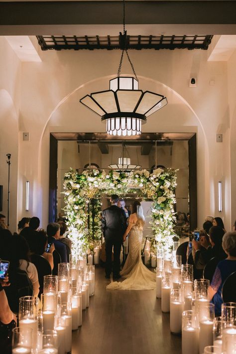 Wedding Aisle Candles Indoor Ceremony, Chuppah White Flowers, Inside Wedding Ceremony, Flower Chuppah, Wedding Chuppah Flowers, Aisle Greenery, Huppah Wedding, Wedding Aisle Candles, Chapel Decor