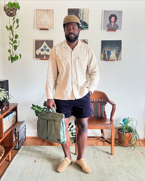 I think I’ve finally figured out my shorts situation thanks to the boys at @brotherbrotherla. The length is proper hoochie daddy category with the elegant corduroy that’s deeply pleasant to the eye + this A+ linen blend camp collar long-sleeve (also from @brotherbrotherla) Hat: @liteyear.us Shoes: @reproduction.of.found_shoes Bag: @porter_yoshida_co.official #ametora #classicmenswear #ivystyle #reproductionoffound #brotherbrother #summermenswear Porter Yoshida, Ivy Style, Stylish Mens Outfits, Fashion Images, The Boys, The Eye, Linen Blend, Porter, Spring Summer