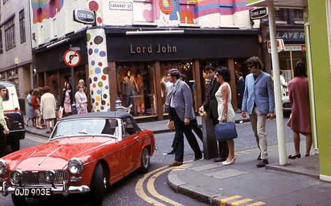 Apple Boutique, 60s London, 1960s London, Lord John, Swinging 60s, Swinging London, Carnaby Street, London History, Soho London