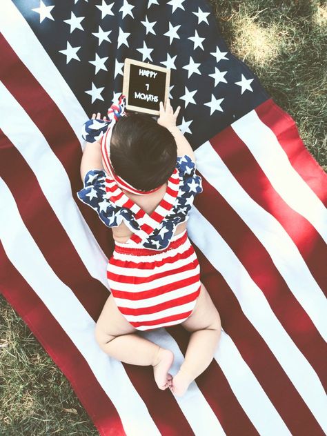 June Baby Pictures Ideas, 6 Month 4th Of July Pictures, July Baby Photoshoot, Fourth Of July Baby Pictures, Memorial Day Baby Photoshoot, 4th Of July Baby Pictures, July Newborn Photography, Patriotic Baby Photo Shoot, July Newborn