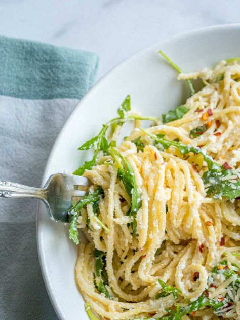 Creamy Ricotta Spaghetti, Ricotta Spaghetti, Lemon Dishes, Lemon Butter Chicken, Pasta Meals, Ricotta Pasta, Lemon Chicken Orzo Soup, Lemon Ricotta, 12 Tomatoes