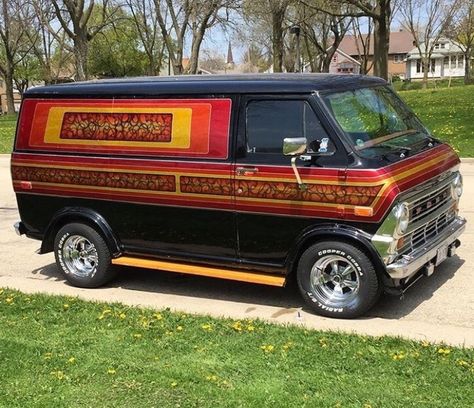 Photos are not mine unless stated otherwise! Ford Custom Van, Velvet Vans, Boogie Van, Vans Painted, Old Van, Motorcycle Camping Gear, Old School Vans, Trucks Ford, Chevy Van