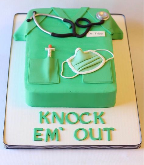 Anesthesia Cake Ideas, Anesthesia Graduation Party, Anesthesia Cake, Anesthesiologist Cake, Noel Aesthetic, Medical School Graduation Party Ideas, Anesthesia School, Medical School Graduation Party, Men Cakes