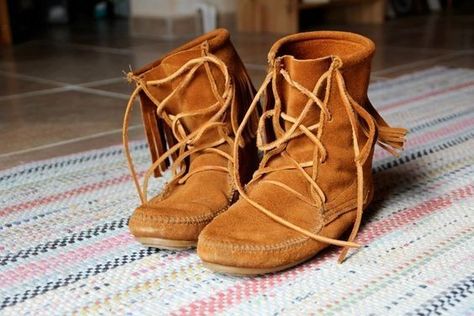 Plaid Boots, Moccasin Ankle Boots, High Boots Outfit, Boho Boots, Bow Boots, Moccasin Boots, Boot Cuffs, Boots Womens, Barefoot Shoes