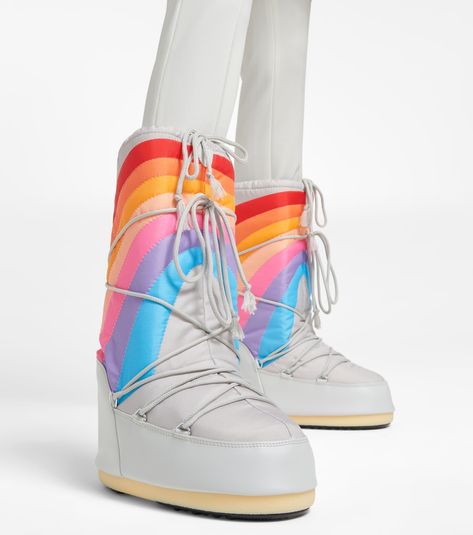 Icon Rainbow snow boots Hot Chocolate Design Shoes, Rainbow Boots, Space Shoes, Space Boots, Ski Shoes, Moscow Fashion, Silly Clothes, Moon Boot, Concept Clothing