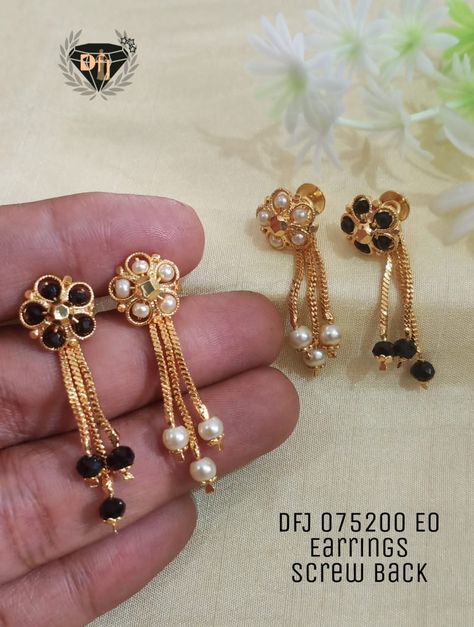 Golden Jewellery Set, Chandra Haram, Pendent Design, Tradition Quotes, Golden Jewellery, Almirah Designs, Ear Tops, Small Earrings Gold, Gold Nose Hoop