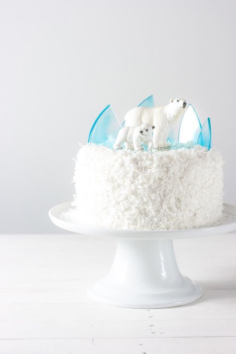 Arctic Crafts, Arctic Cake, Lilly Cake, Polar Bear Birthday, Polar Bear Cake, Polar Bear Ice Cream, Ice Shards, White Layer Cake, Bear Ice Cream