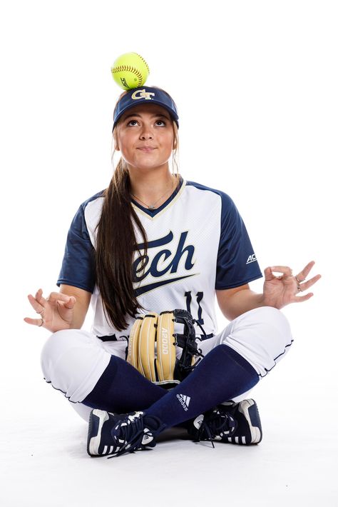 Softball Media Day Poses Funny, Softball Senior Banner Poses, College Softball Media Day Poses, Media Day Softball Poses, Softball Pictures Poses Individual, Softball Photoshoot Ideas, Softball Media Day Poses, Softball Media Day, Softball Photoshoot