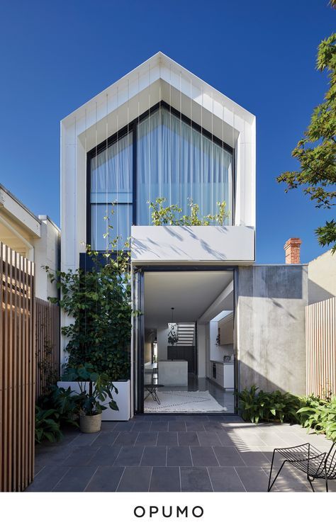 Narrow House Designs, Home Designs Exterior, Local Architecture, Townhouse Designs, Narrow House, Australian Architecture, Street House, Duplex House, Minimal Home