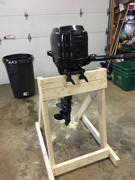 Boat Engine Stand, Boat Motor Stand Diy, Outboard Motor Stand Plans, Diy Outboard Motor Stand, Diy Boat Accessories, Boat Motor Stand, Boat Makeover, Boat Upgrades, Boat Diy